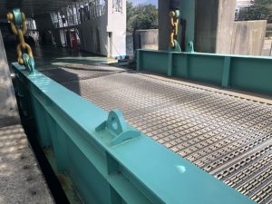 鹿児島港第一バース下段橋グレーチング修繕