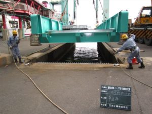 鹿児島港第一バース下段可動橋補修工事
